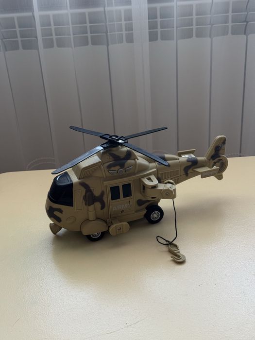 Іграшки в ідеальному стані