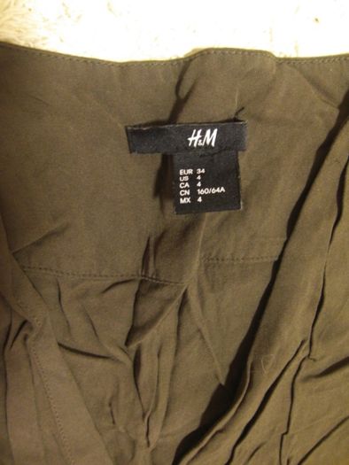 Комбинезон, ромпер H&M (шорты) с рукавом (хаки)