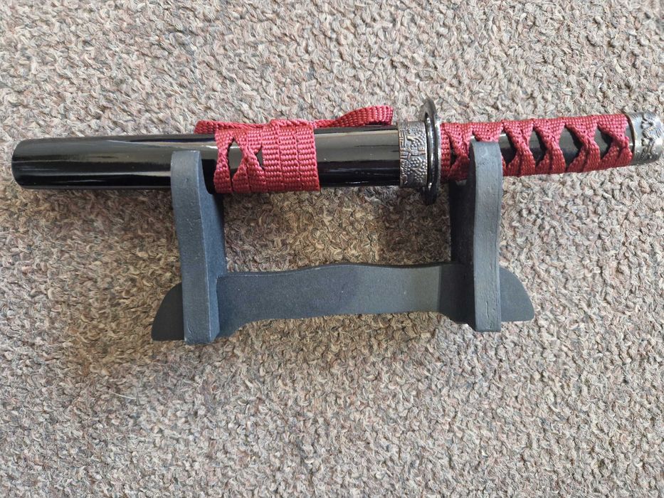 Nożyk do listów stalowy zdobiony katana iIdealny prezent