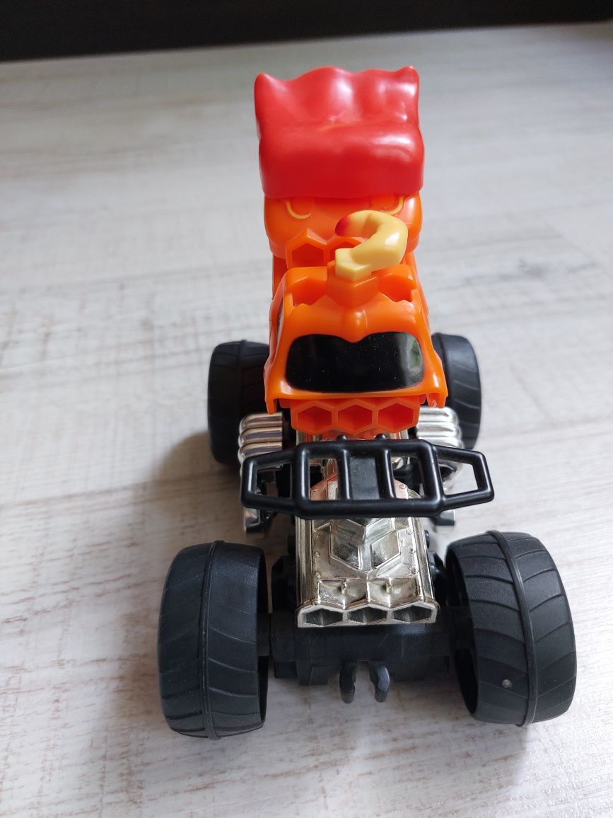 Monster truck Hot Wheels