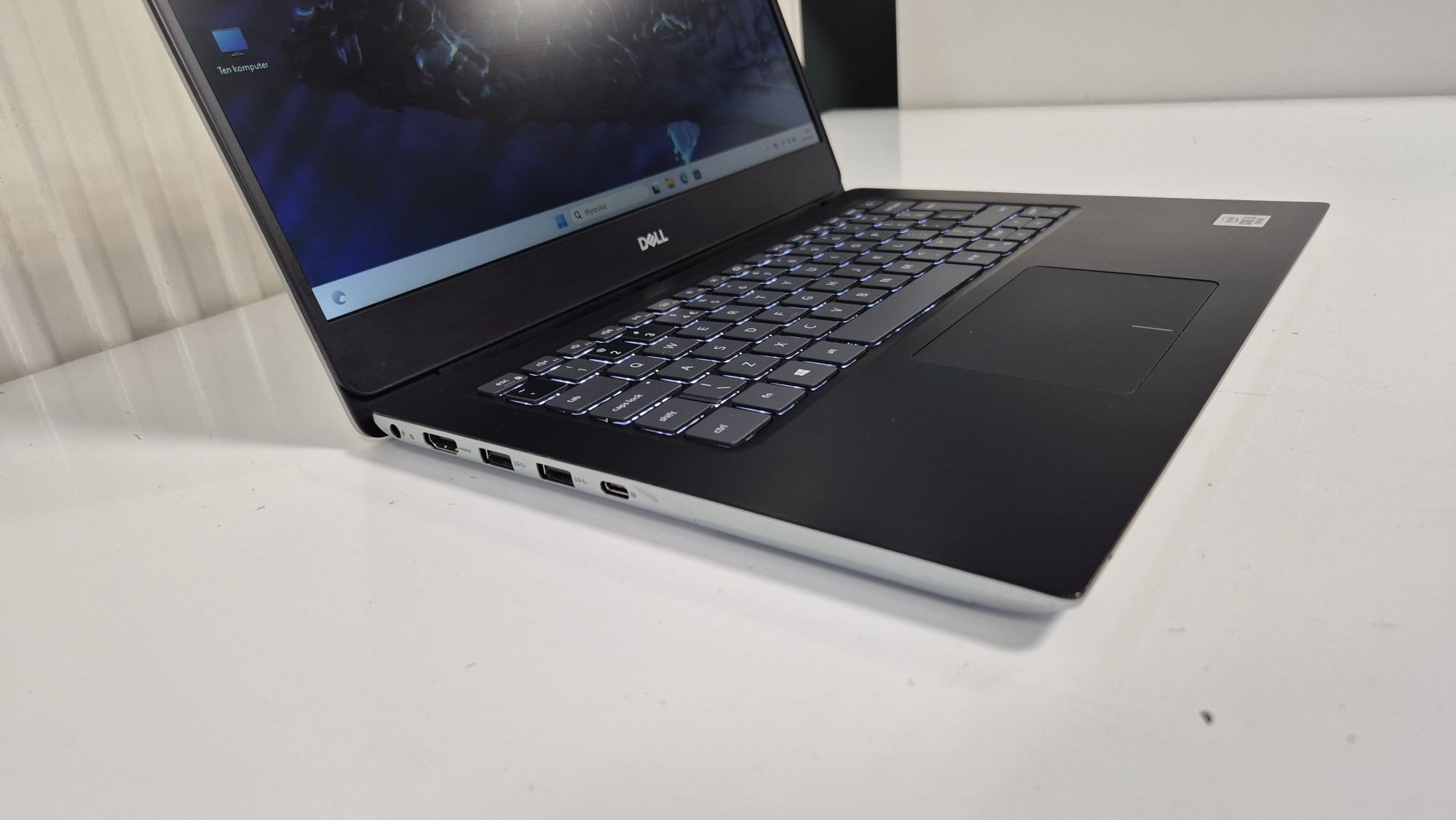 Dell Vostro 5490 14/i5-10210U/24GB/256SSD/WIN11