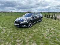 Skoda Superb canton * hak * 4x4 * panorama * matrix *