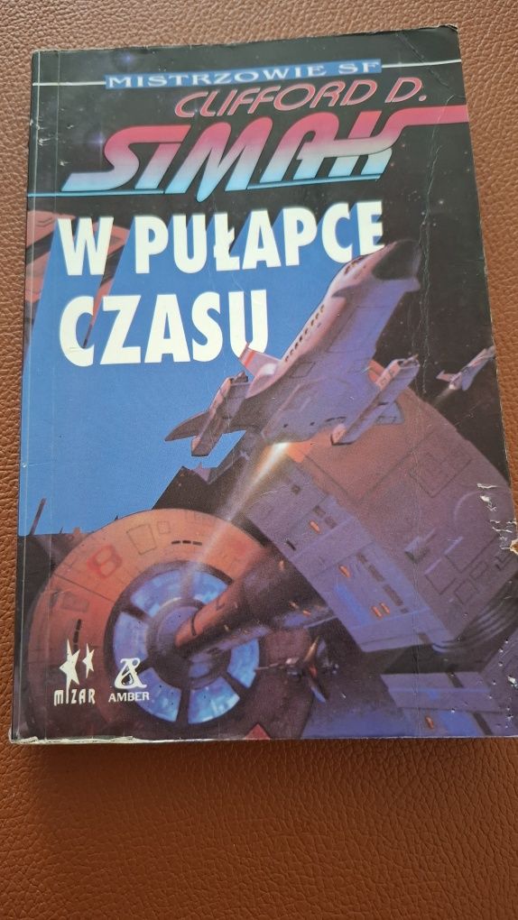 W pułapce czasu - Clifford D. Simak