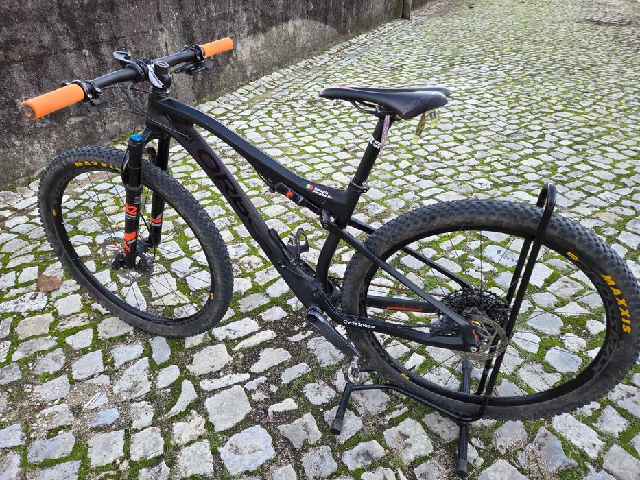 Orbea Oiz M50 com upgrades