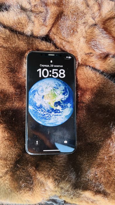 iPhone 10 256 GB в хорошому стану
