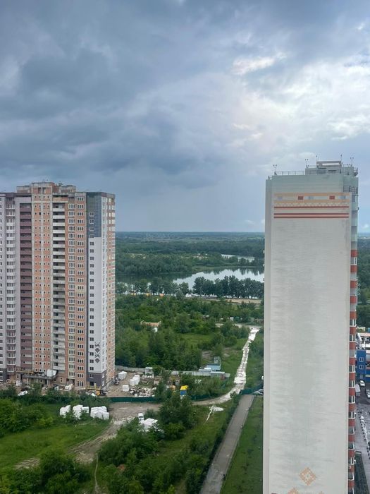 Продажа 2-х комнатной видовой квартиры Русовая 3А