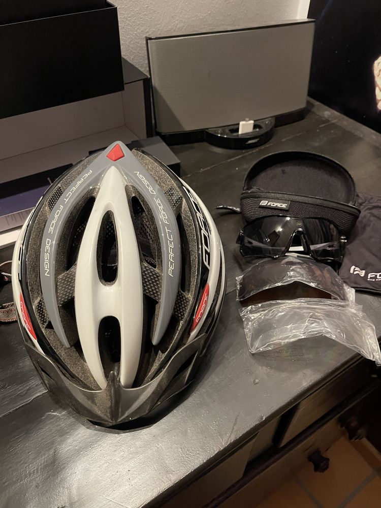Vendo capacete e oculos Force