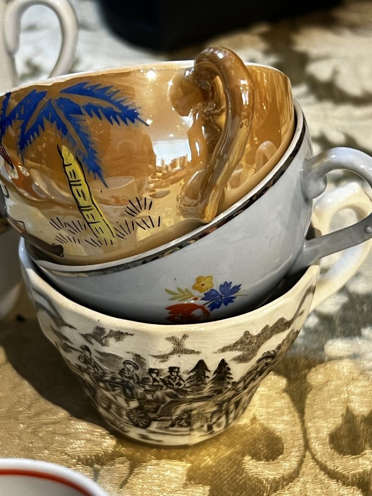 Chavenas de cafe diversas