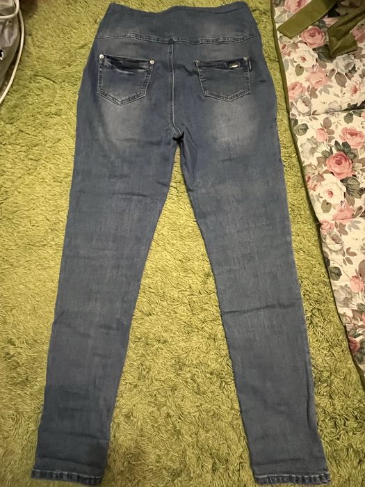 Джинси для вагітних