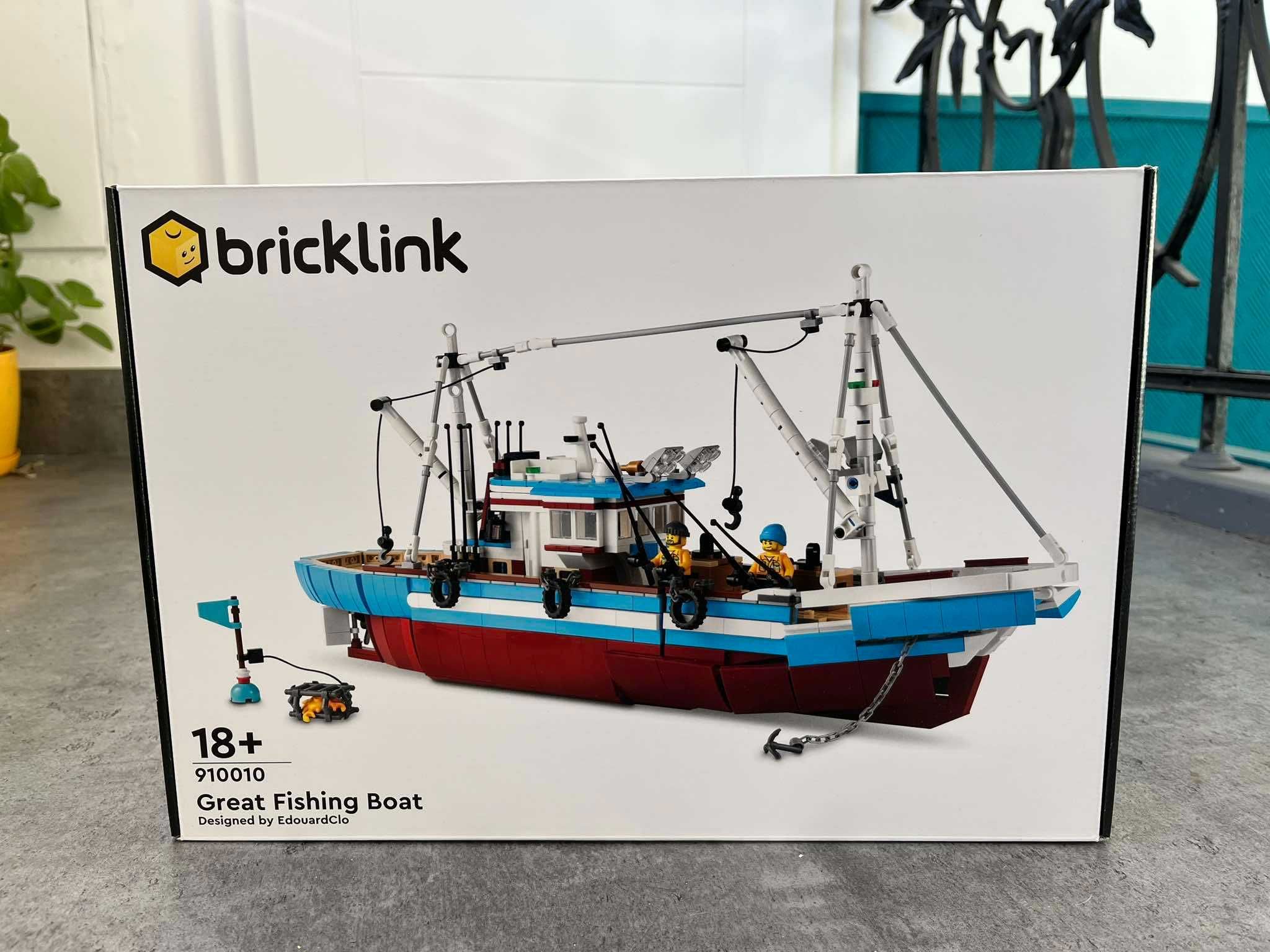 LEGO 910010 BrickLink Designer Program - Duży kuter rybacki