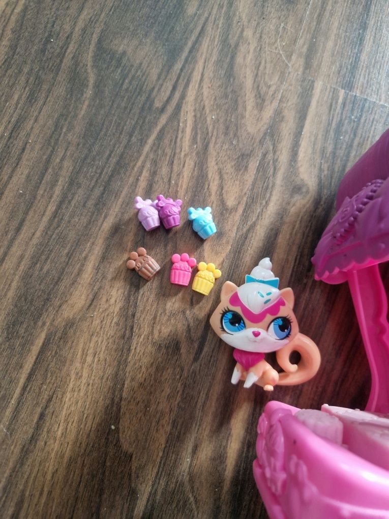 LPS ciężarówka pełna słodkości cały zestaw + figurka