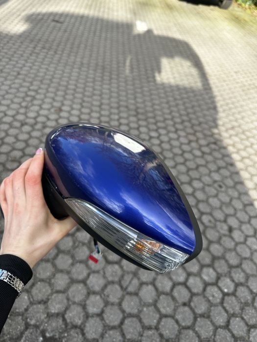 Бокове дзеркало водійське , на форд фієста европейська версія MK7