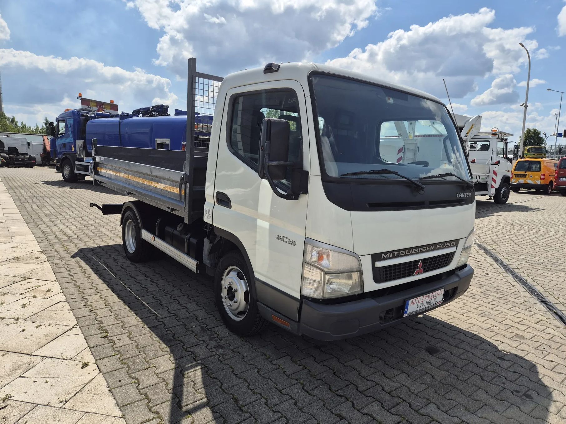 Mitsubishi Canter Fuso 3C13 / WYWROTKA / TYLKO 177TKM / DO 3500KG / KAT B  Najtańszy w EU! Bezwypadkowy, do 3500kg, Wywrotka, kat b