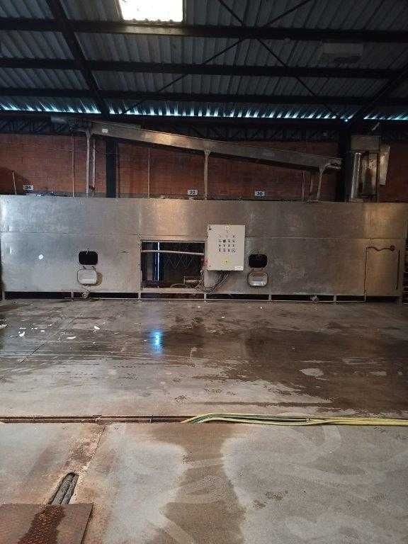 Túnel de lavagem para caixas plástico ou outras