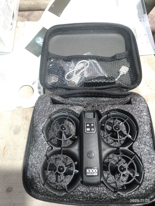 Квадрокоптер XKJ K100 MAX з камерою, пульт з екраном, складний, новий.