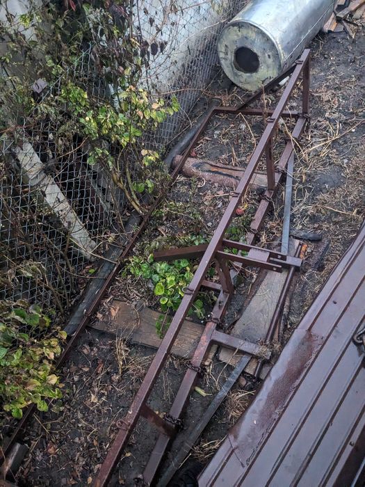 Рама на 6 борінок середніх