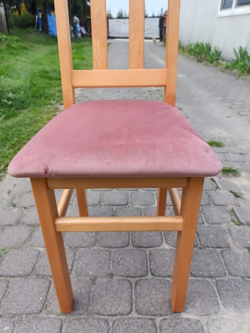 Krzesło drewniane tapicerowane