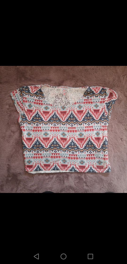 Kolorowy crop top (stan idealny)