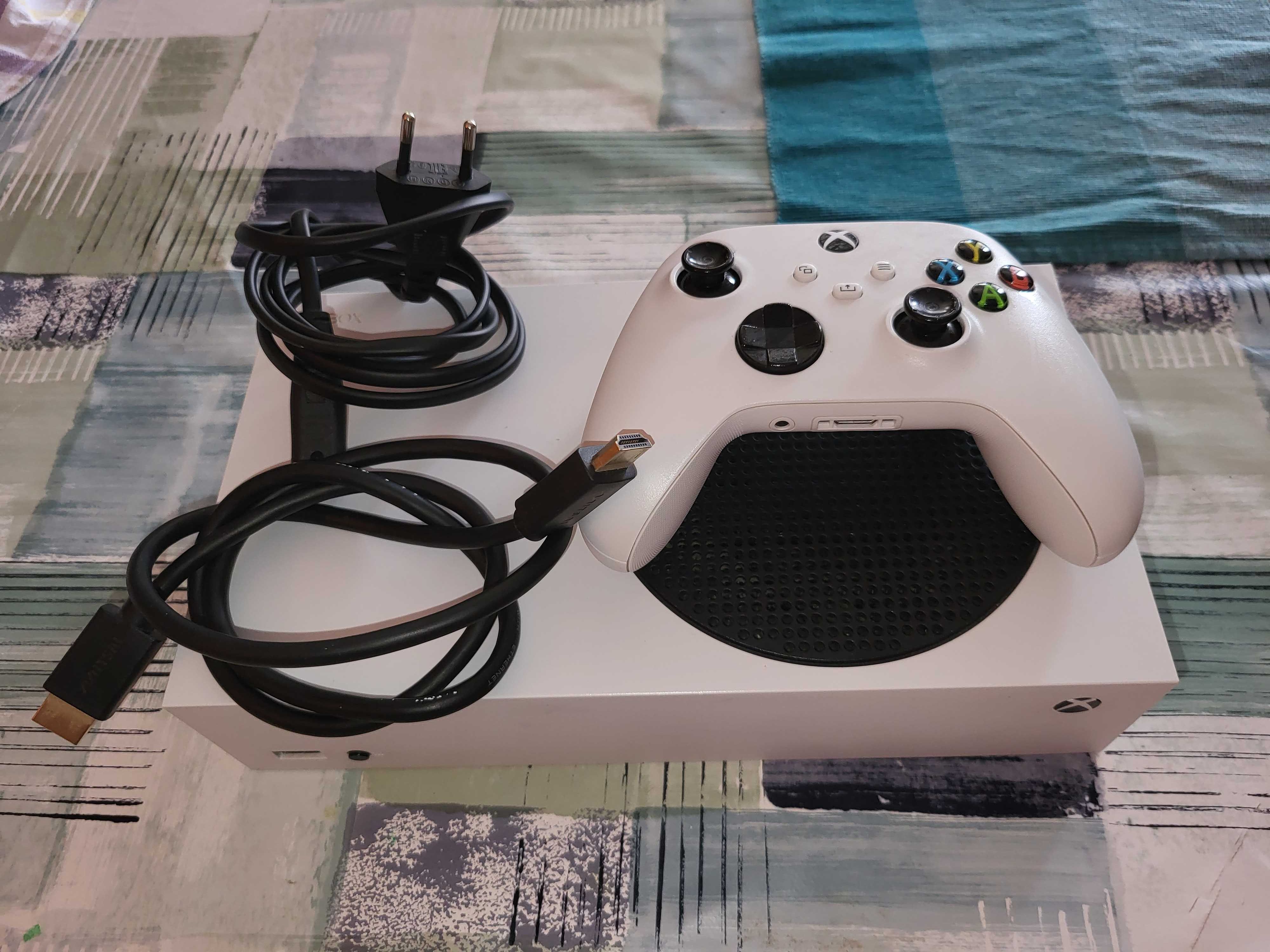 Xbox Series S com comando