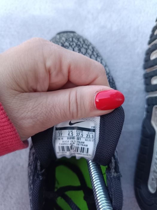 Женские кроссовки Nike Air Max р37.5