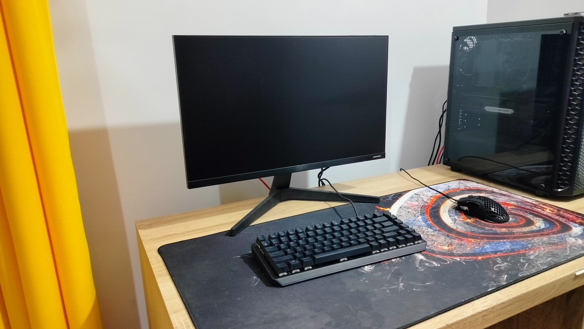 Monitor Samsung używany