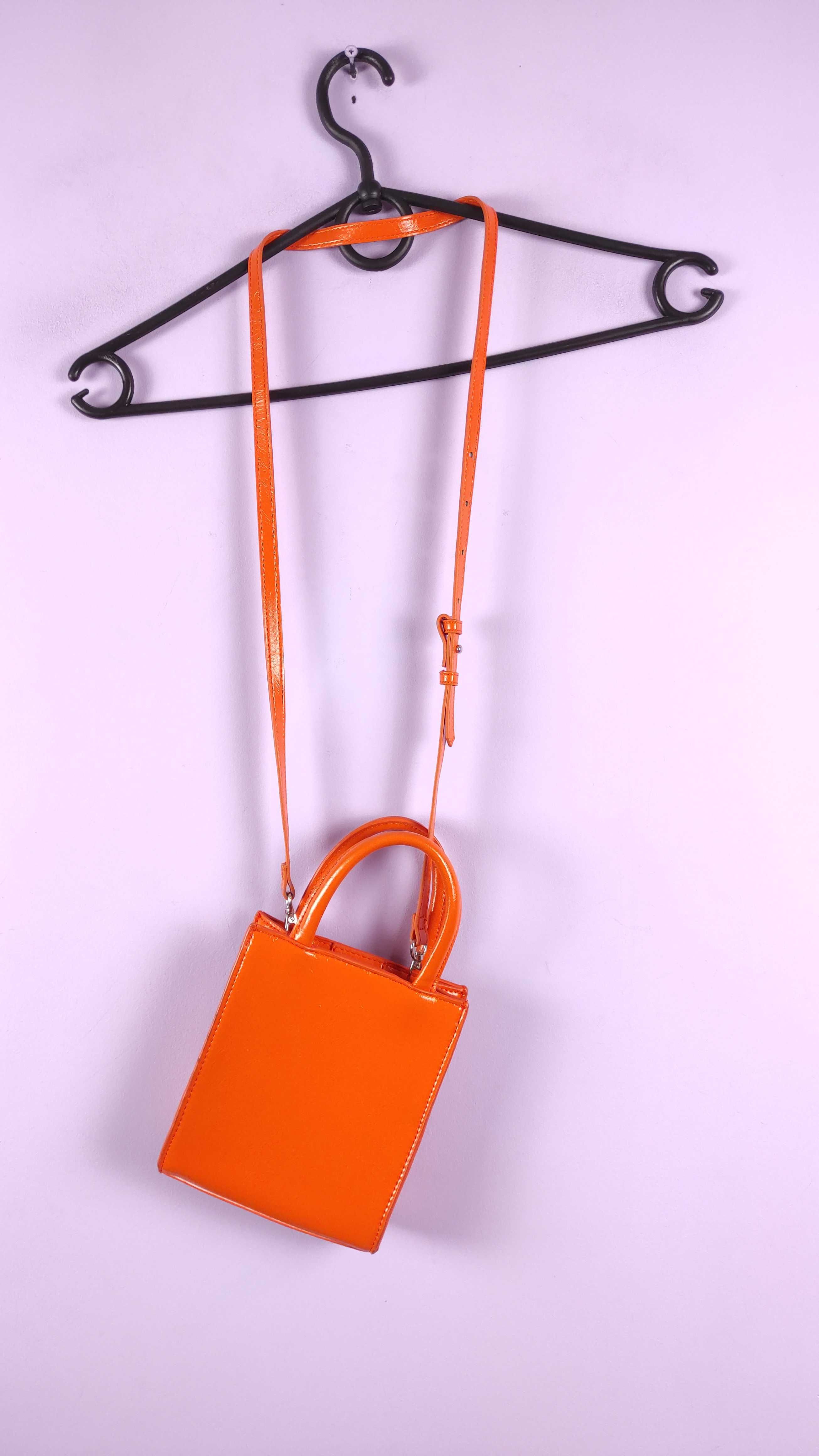 Mango mini torebka lakierowana pomarańczowa listonoszka crossbody