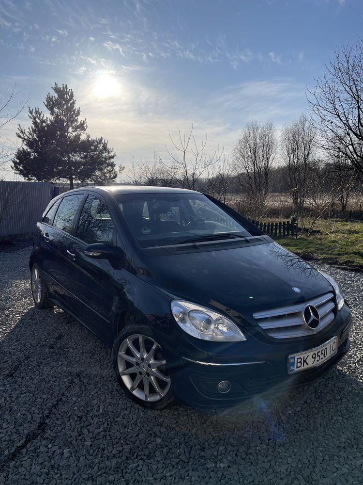 Продам авто mercedes-Benz  B150