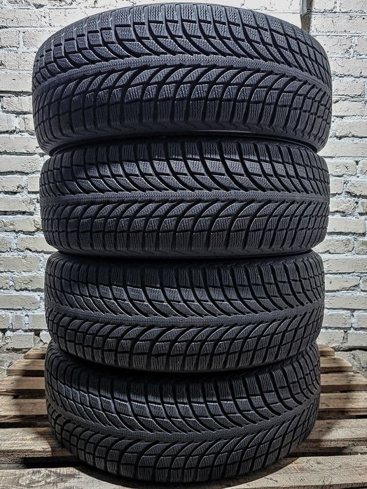 235/60r18 Michelin | 7.5mm | 2024 | Преміум зимові шини | Стан нових