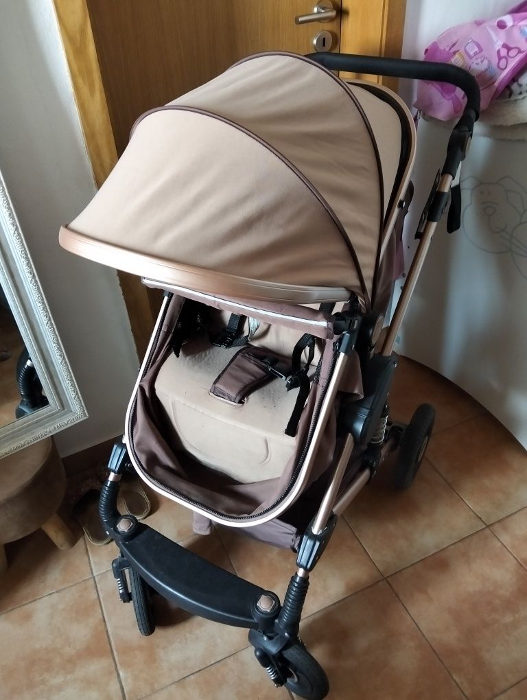 Carrinho de bebé