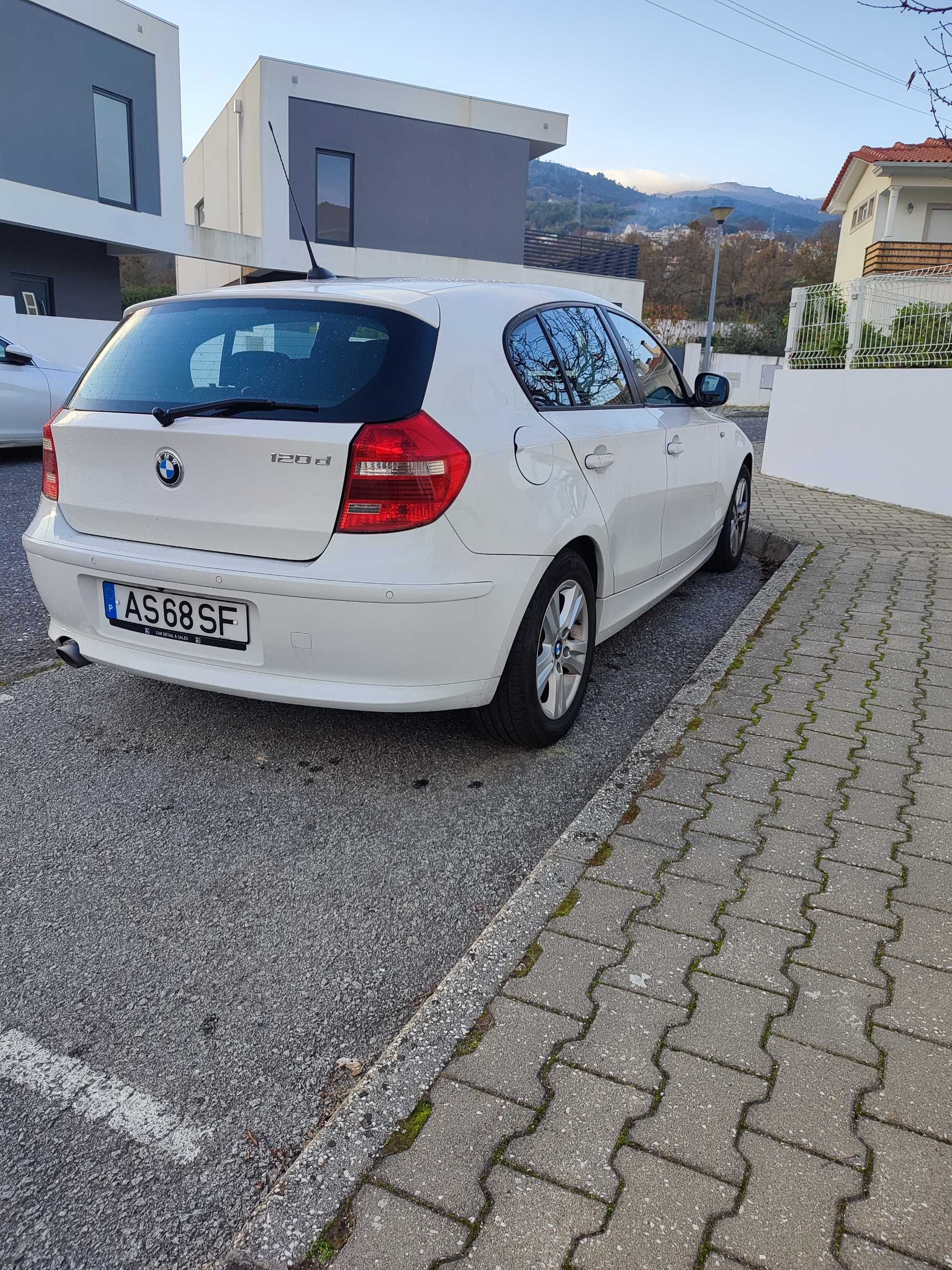 BMW 120D como novo