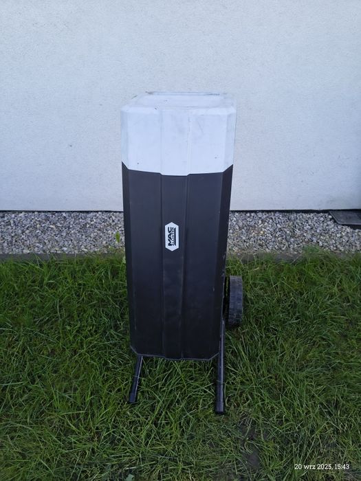 Rębak do do gałęzi