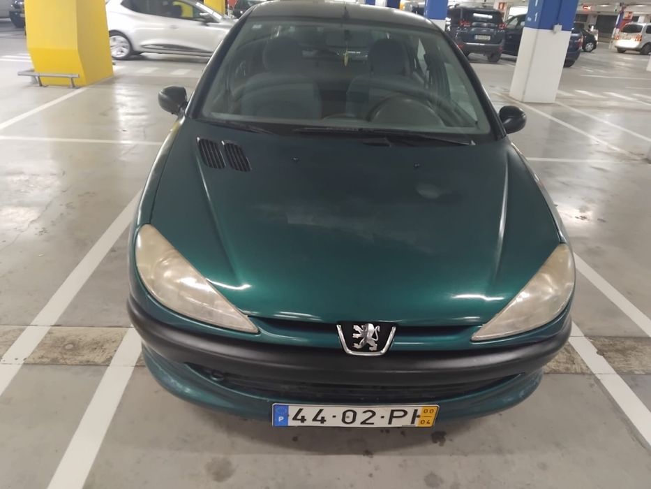 Peugeot 206 1.1 - 00