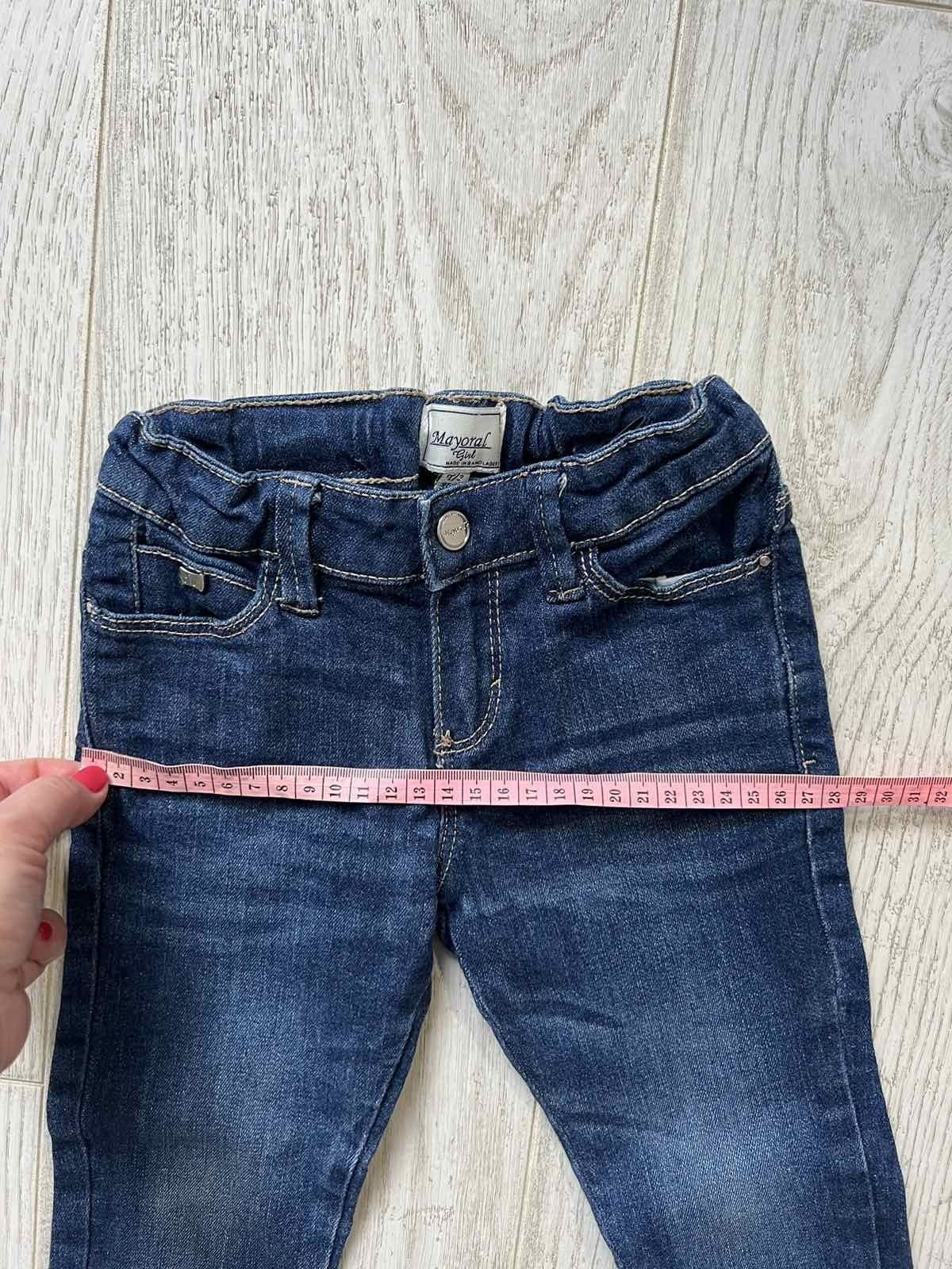 Штаны джинсы для девочки на 3 года Mayoral