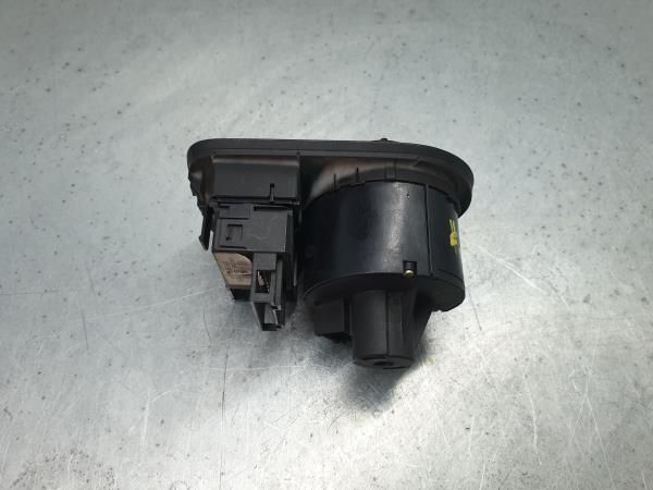 Botão / interruptor de luzes SEAT Leon (1P1)