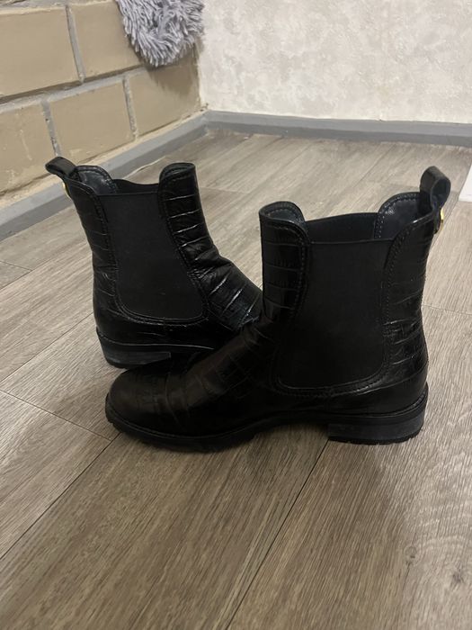 Чорні ботинкі BALDININI