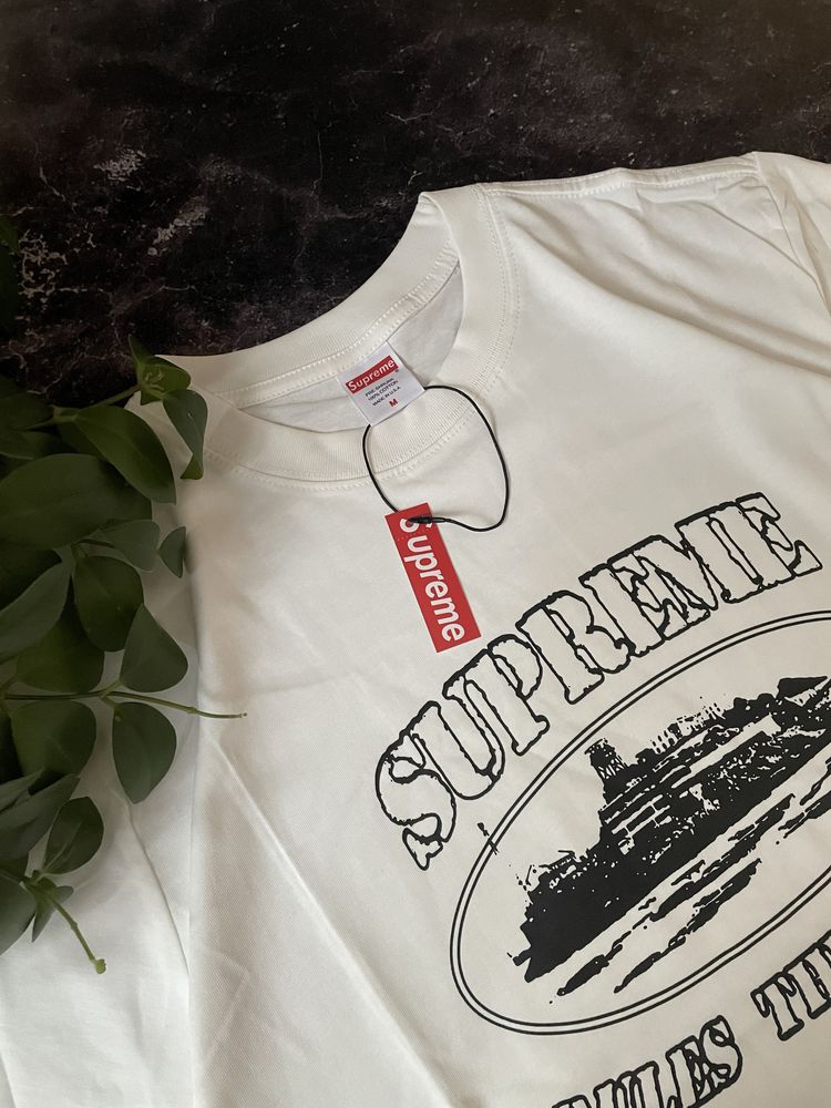 Футболка Supreme Corteiz