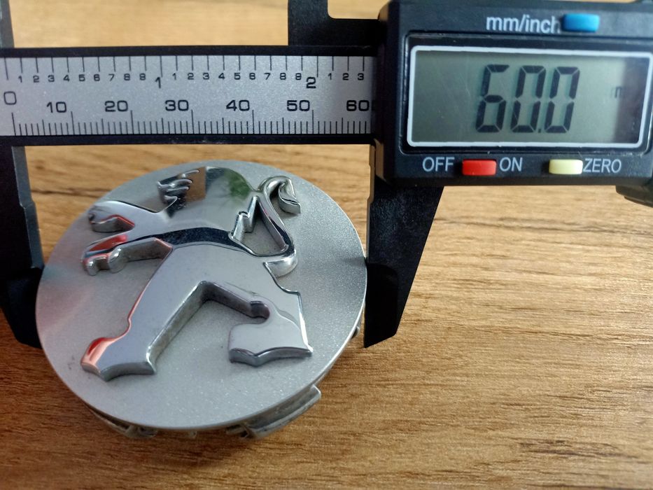 Oryginalne dekle dekielki Peugeot 9639.098380