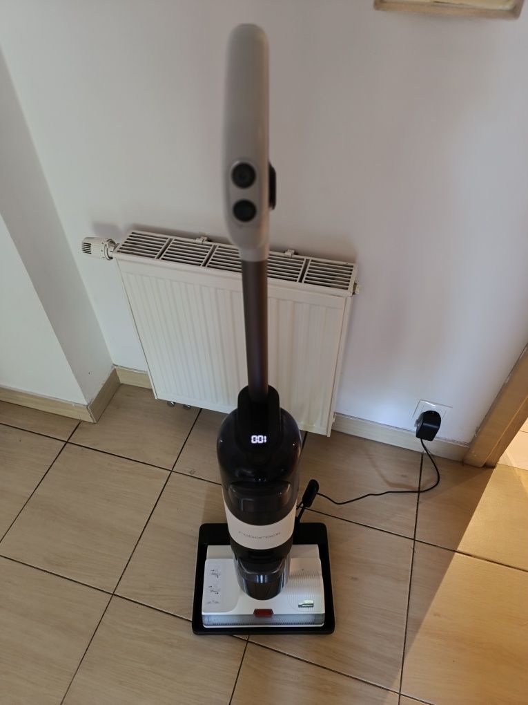 Odkurzacz ROBOROCK Dyad do pracy na mokro i sucho