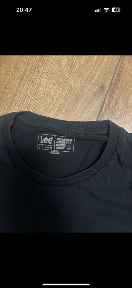 Meski tshirt lee