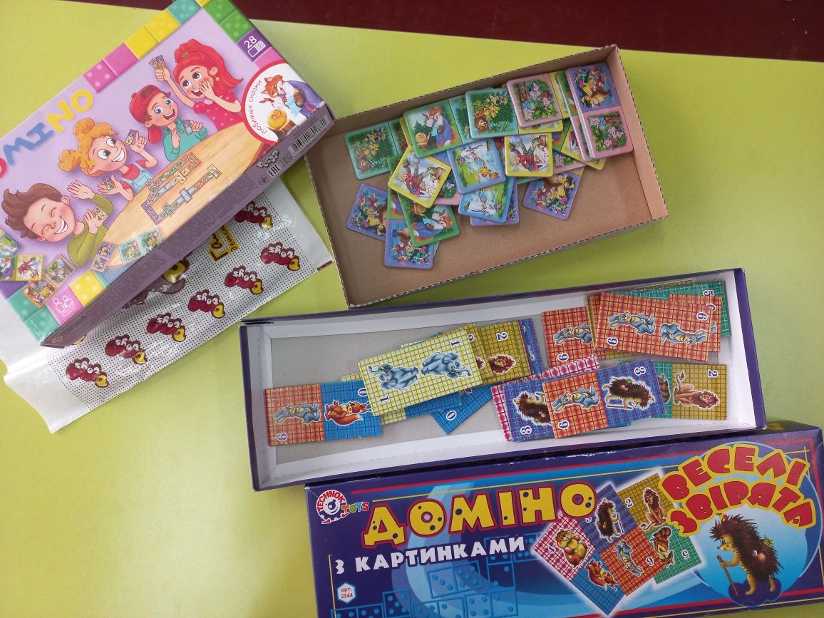 Настільні ігри доміно, пазли абетка