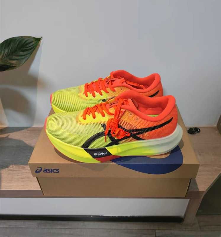 ASICS Metaspeed Sky Paris 42