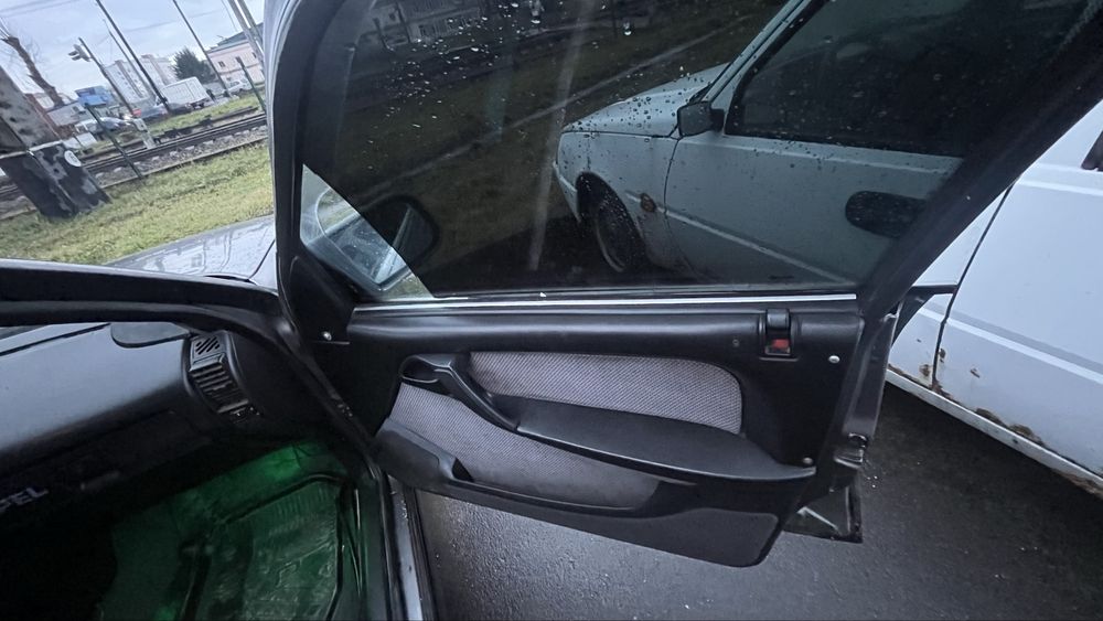 Opel Omega A 2.0 ціна до кінця тижня без торгу