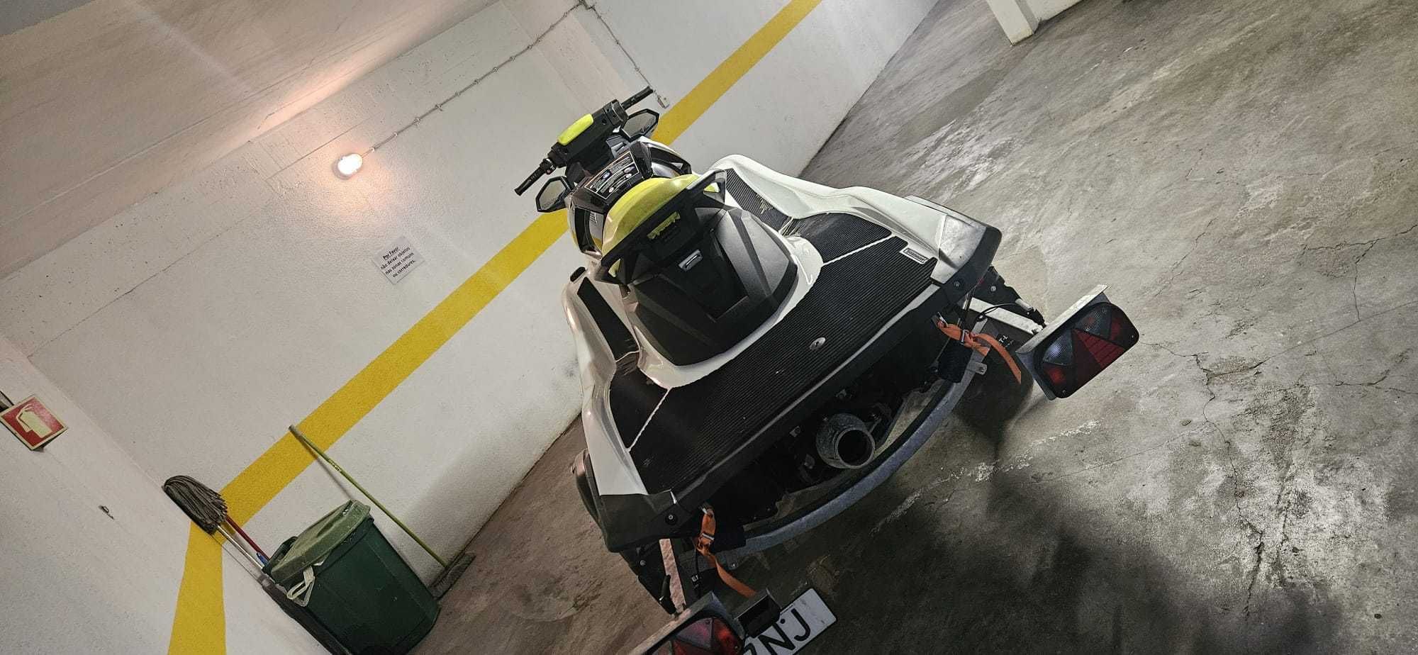 Mota de água Yamaha vx-c 2022