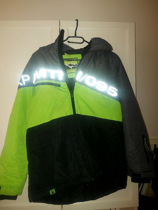 Kurtka zimowa narciarska snowboardowa ortalionowa chłopięca