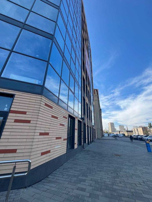 Оренда приміщення 570 м2/ вул. Чигирина 13/  It-park Мануфактура