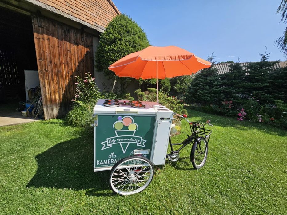 Rower gastronomiczny riksza z lodami chłodnia biznes
