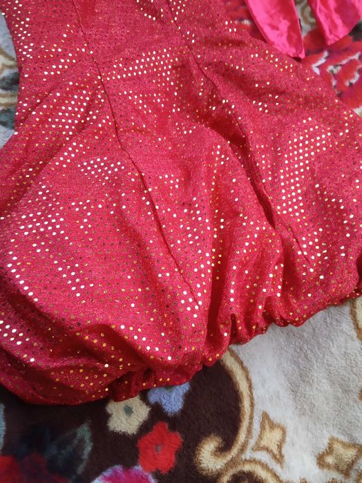 Костюм платье помидора помидорки ягоды ягодки клубнички