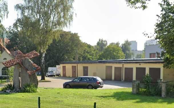 Garaż podwójny lub pojedynczy przy Obiekcie Handlowym CENTRUM m. Lubin