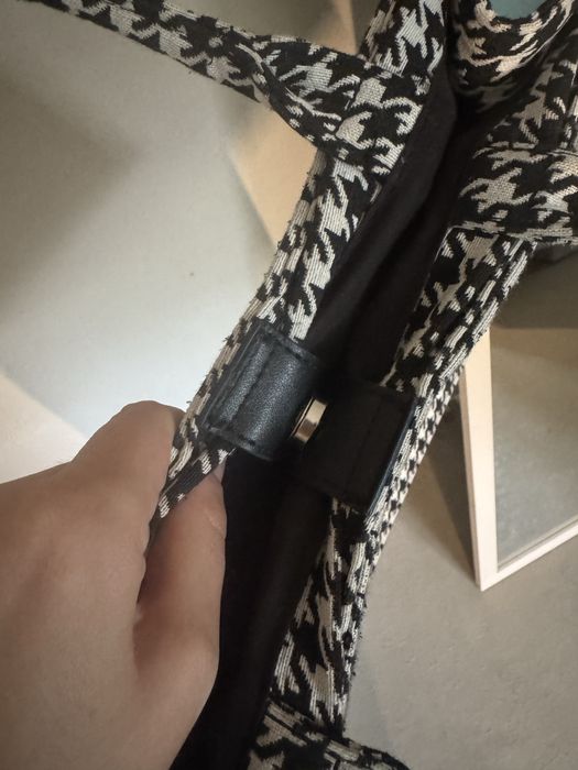 Сумка-тоут в принт гусяча лапка