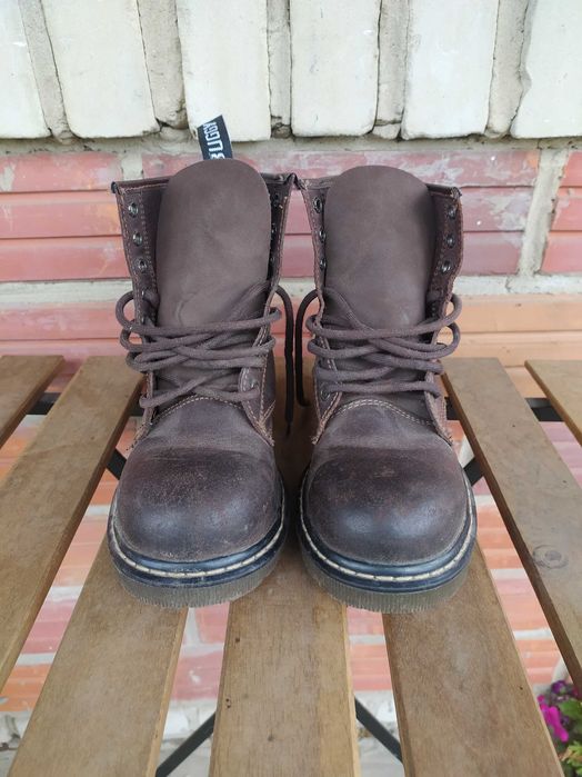 Шкіряні черевики Buggy